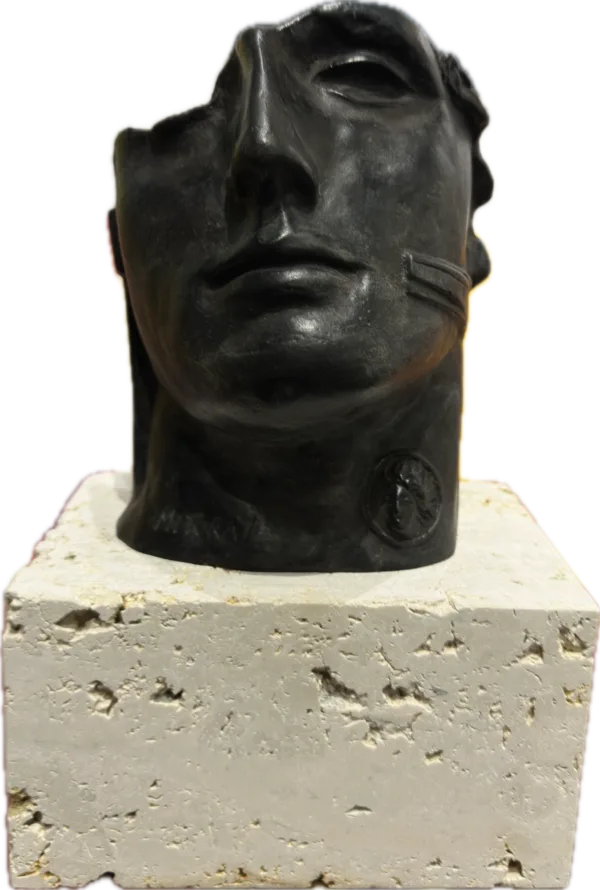 Igor Mitoraj Rzeźba "Centurion II"